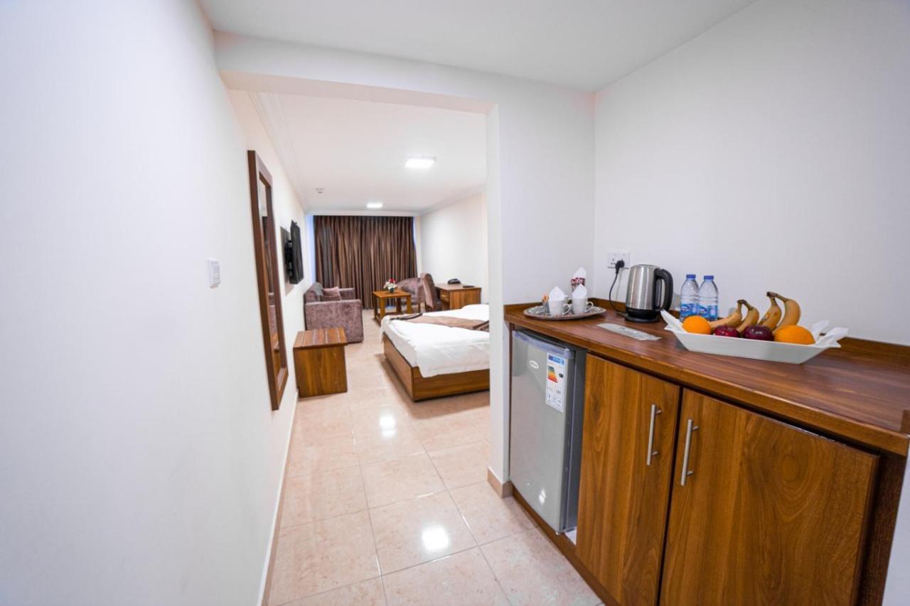 Joar Beach Hotel Aqaba Exterior photo